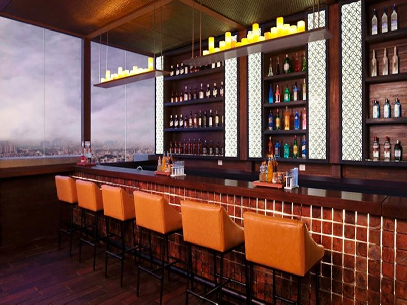 Doubletree By Hilton Gurugram Baani Square Hotel Gurgaon Bagian luar foto